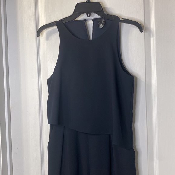 Simply elegant Jumpsuit - Picture 4 of 9